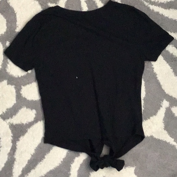 Hollister black tee with bow - Picture 3 of 3